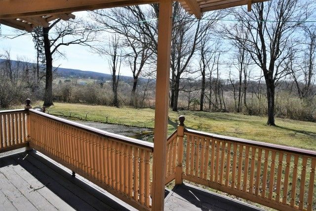 153 St Cecilia Road, Unity Twp, PA 15650