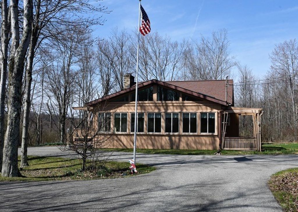 153 St Cecilia Road, Unity Twp, PA 15650