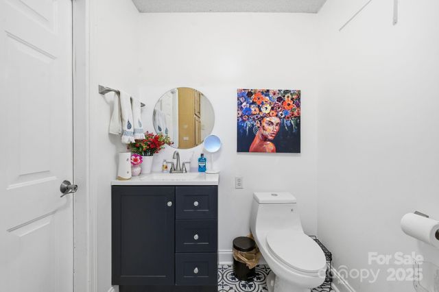 13512 Michael Lynn Road, Charlotte, NC 28278