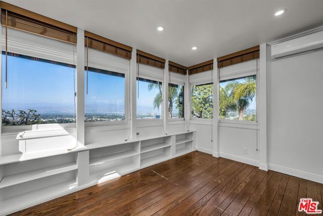 3467 Wrightwood Drive, Studio City (los Angeles), CA 91604