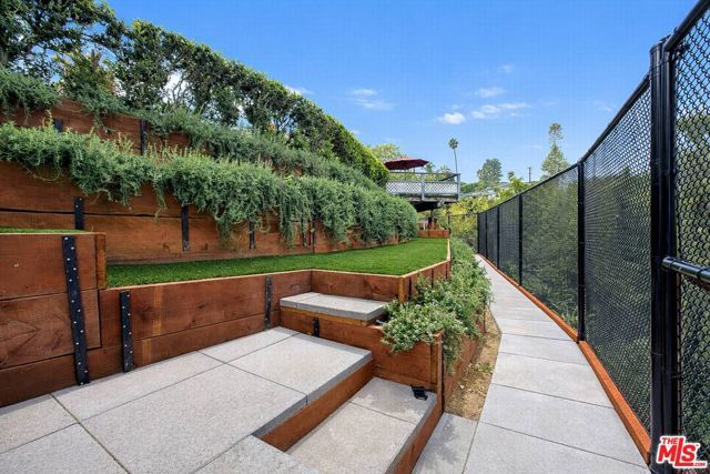3467 Wrightwood Drive, Studio City (los Angeles), CA 91604