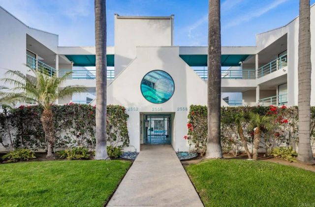 2552 Navarra Drive F, Carlsbad, CA 92009