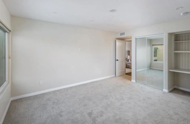 2552 Navarra Drive F, Carlsbad, CA 92009