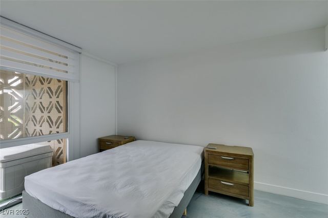 205 East Harmon Avenue 101, Las Vegas, NV 89169