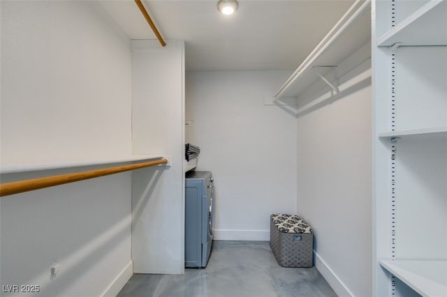 205 East Harmon Avenue 101, Las Vegas, NV 89169