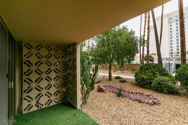 205 East Harmon Avenue 101, Las Vegas, NV 89169