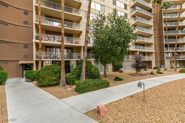 205 East Harmon Avenue 101, Las Vegas, NV 89169