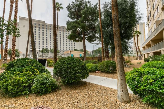 205 East Harmon Avenue 101, Las Vegas, NV 89169