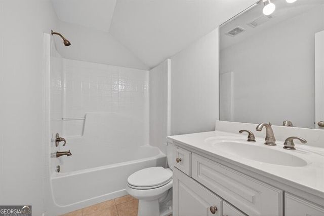 2607 Misty Rose Lane, Loganville, GA 30052