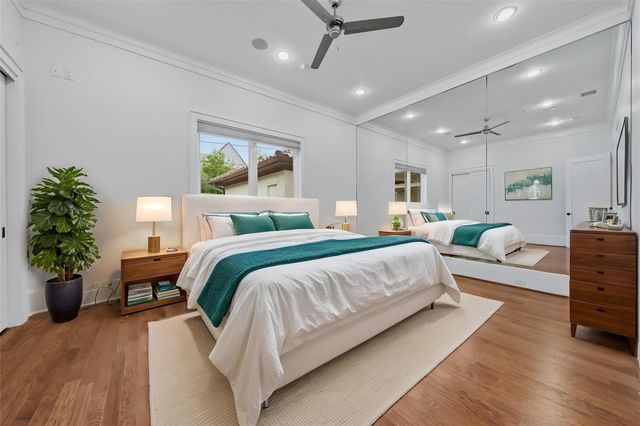 11714 Memorial Drive, Houston, TX 77024