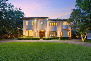11714 Memorial Drive, Houston, TX 77024
