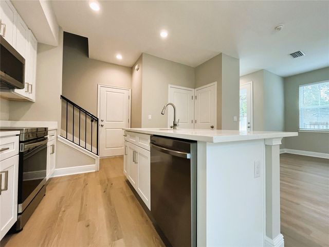 2238 S BUMBY AVENUE 160, Orlando, FL 32806