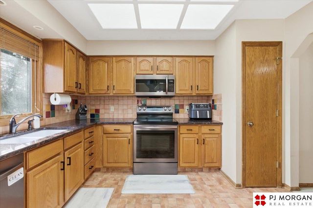 2615 Georgia Avenue, Bellevue, NE 68147