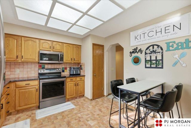 2615 Georgia Avenue, Bellevue, NE 68147