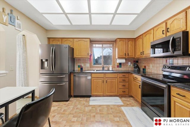 2615 Georgia Avenue, Bellevue, NE 68147