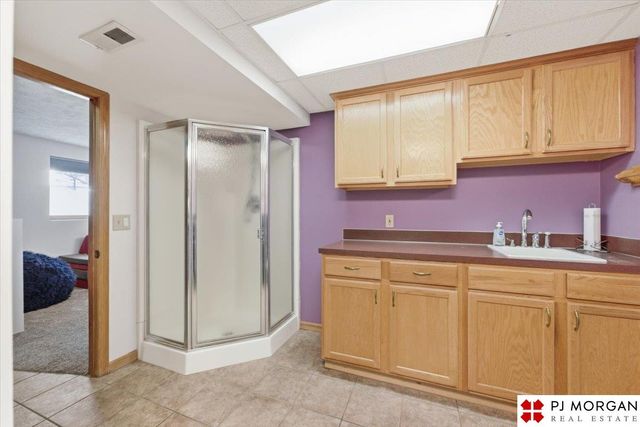 2615 Georgia Avenue, Bellevue, NE 68147