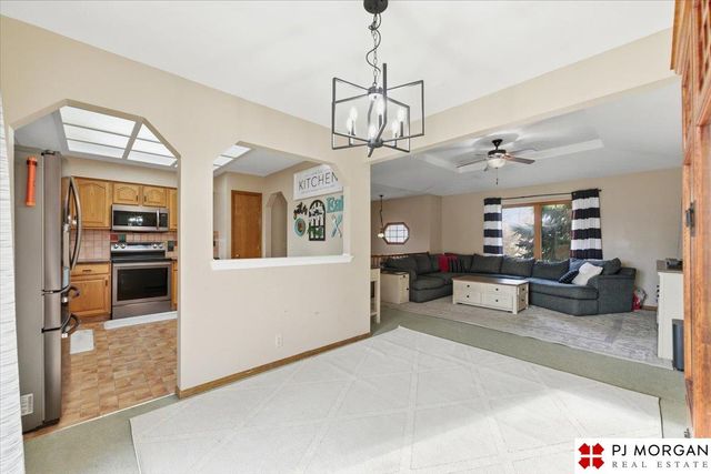 2615 Georgia Avenue, Bellevue, NE 68147