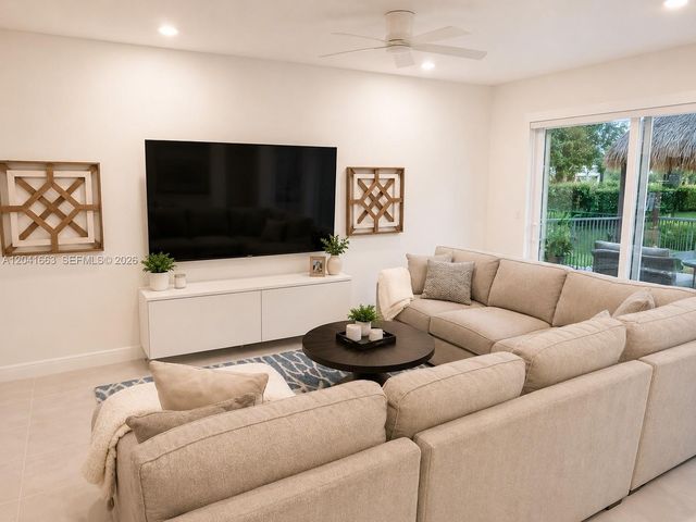 4342 Veleiros Avenue, Deerfield Beach, FL 33064