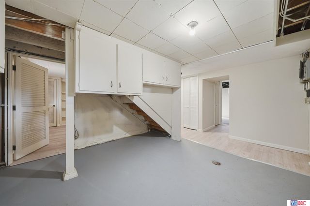 2511 Kessler Boulevard, Lincoln, NE 68502