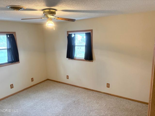 519 Sackett Street, Maumee, OH 43537