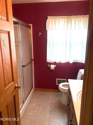 519 Sackett Street, Maumee, OH 43537