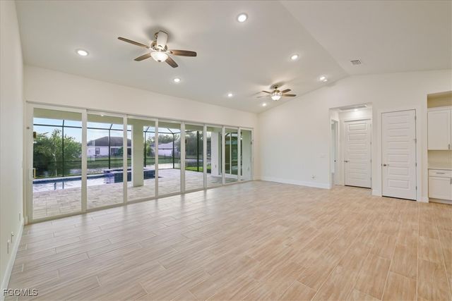 1220 SE 5th TER, Cape Coral, FL 33990