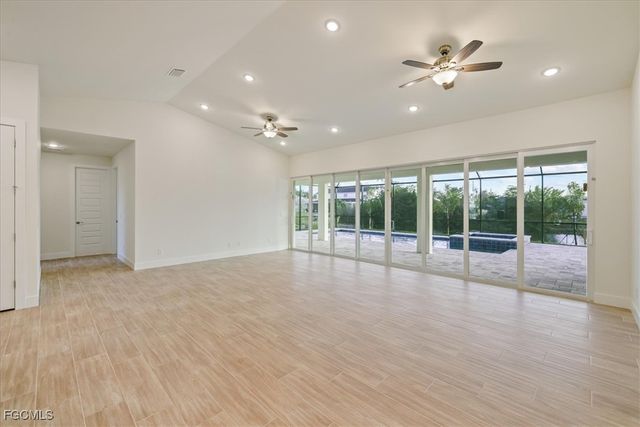 1220 SE 5th TER, Cape Coral, FL 33990