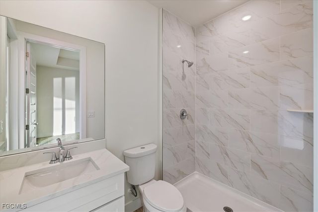 1220 SE 5th TER, Cape Coral, FL 33990