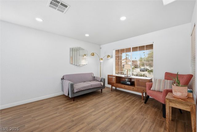 10228 Desert Wind Drive, Las Vegas, NV 89144