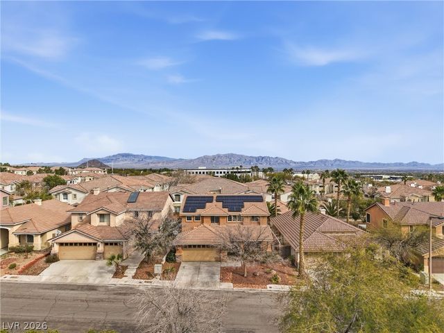 10228 Desert Wind Drive, Las Vegas, NV 89144