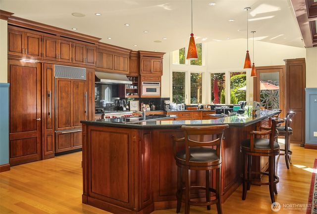 22430 Dogwood Lane, Woodway, WA 98020