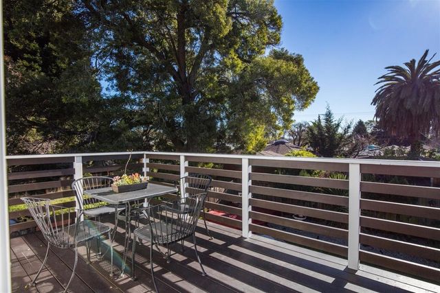 1524 Blake St, Berkeley, CA 94703