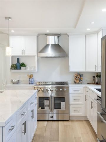 1524 Blake St, Berkeley, CA 94703