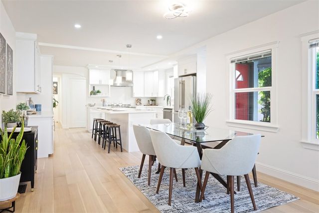 1524 Blake St, Berkeley, CA 94703