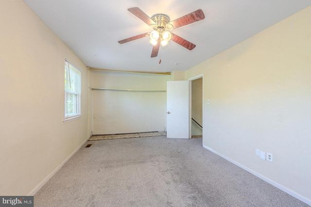 1687 HART CT, Crofton, MD 21114