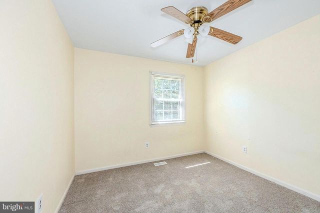 1687 HART CT, Crofton, MD 21114