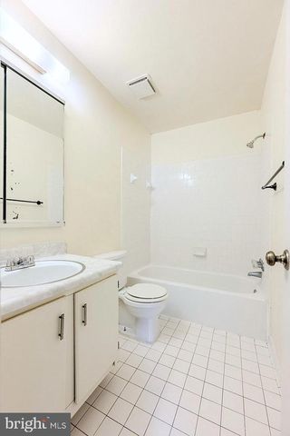 1687 HART CT, Crofton, MD 21114
