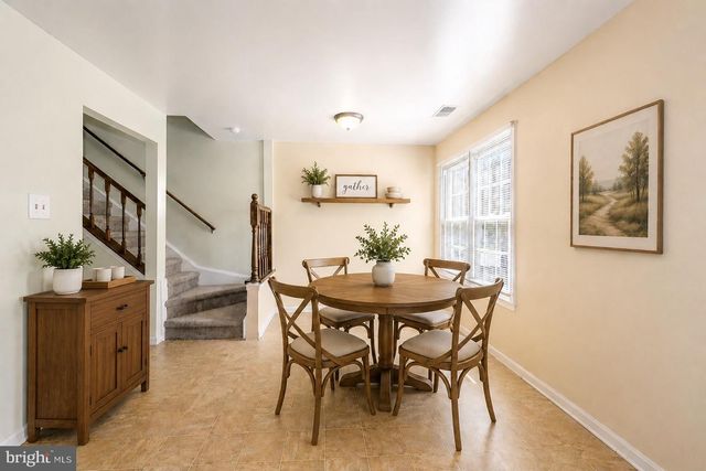 1687 HART CT, Crofton, MD 21114