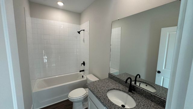 5251 Cottage Landing Drive, Summerville, SC 29485