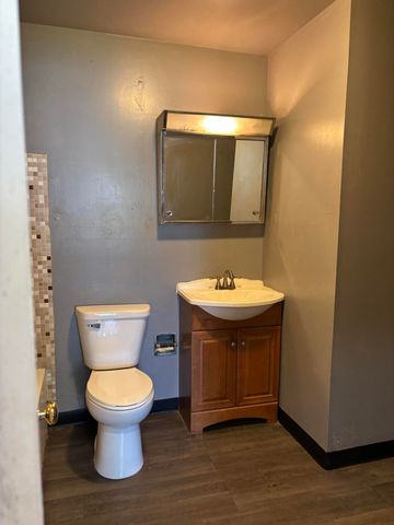 1213 N Arbogast Street, Griffith, IN 46319