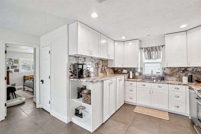 3007 N WOODROW AVENUE, Tampa, FL 33603