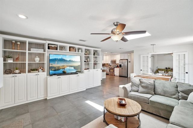 3007 N WOODROW AVENUE, Tampa, FL 33603