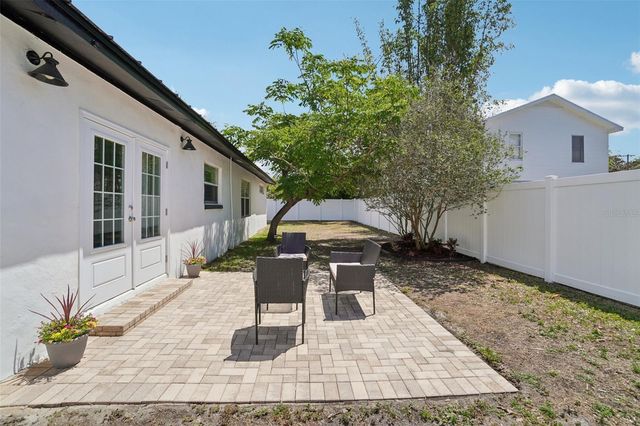 3007 N WOODROW AVENUE, Tampa, FL 33603