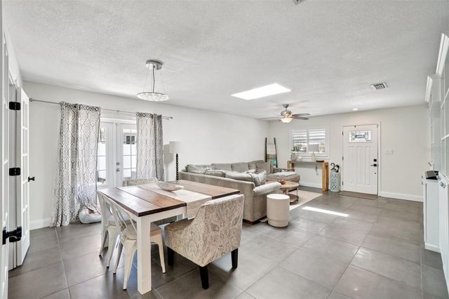 3007 N WOODROW AVENUE, Tampa, FL 33603