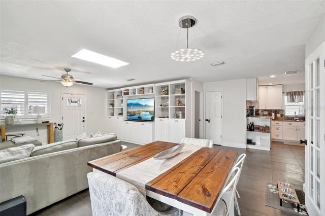 3007 N WOODROW AVENUE, Tampa, FL 33603