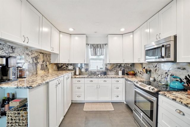 3007 N WOODROW AVENUE, Tampa, FL 33603