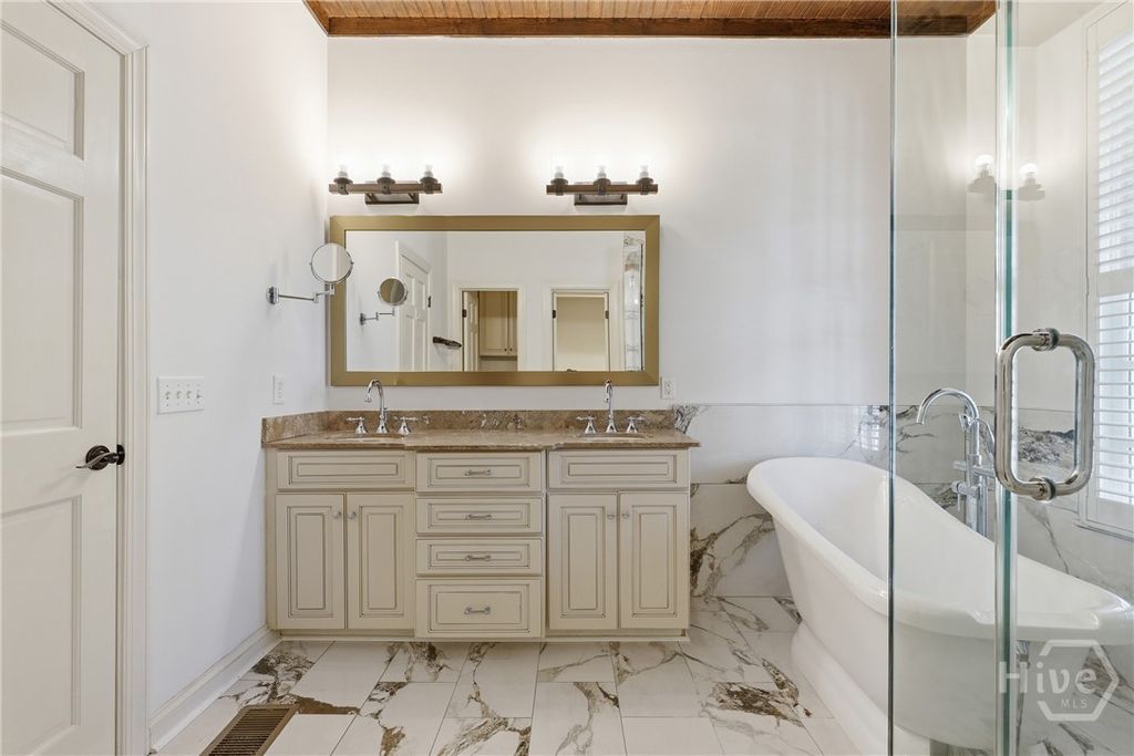 Image 33 of property listing at 5 Hythe Retreat, Pooler, GA 31322