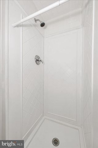 5209 COCHRAN RD, Beltsville, MD 20705