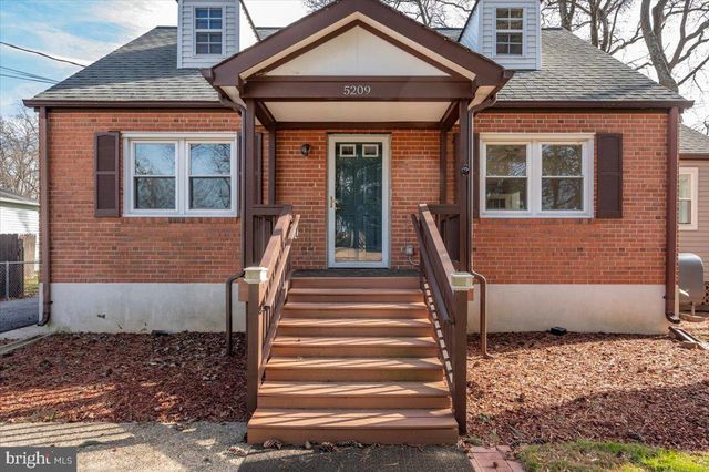 5209 COCHRAN RD, Beltsville, MD 20705