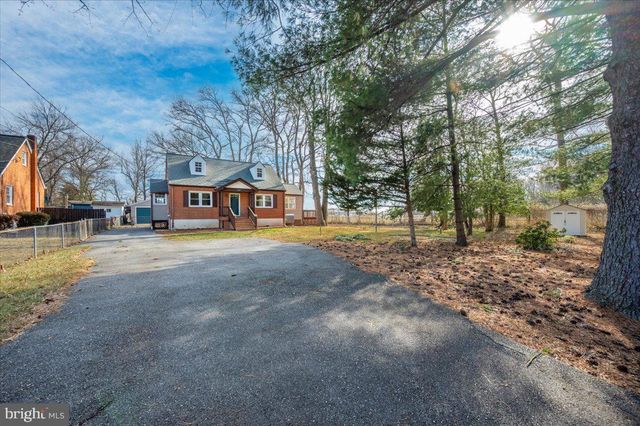 5209 COCHRAN RD, Beltsville, MD 20705